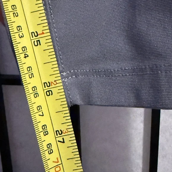 Lululemon Dress Pants 26.5” - Size 33 - Picture 2 of 3